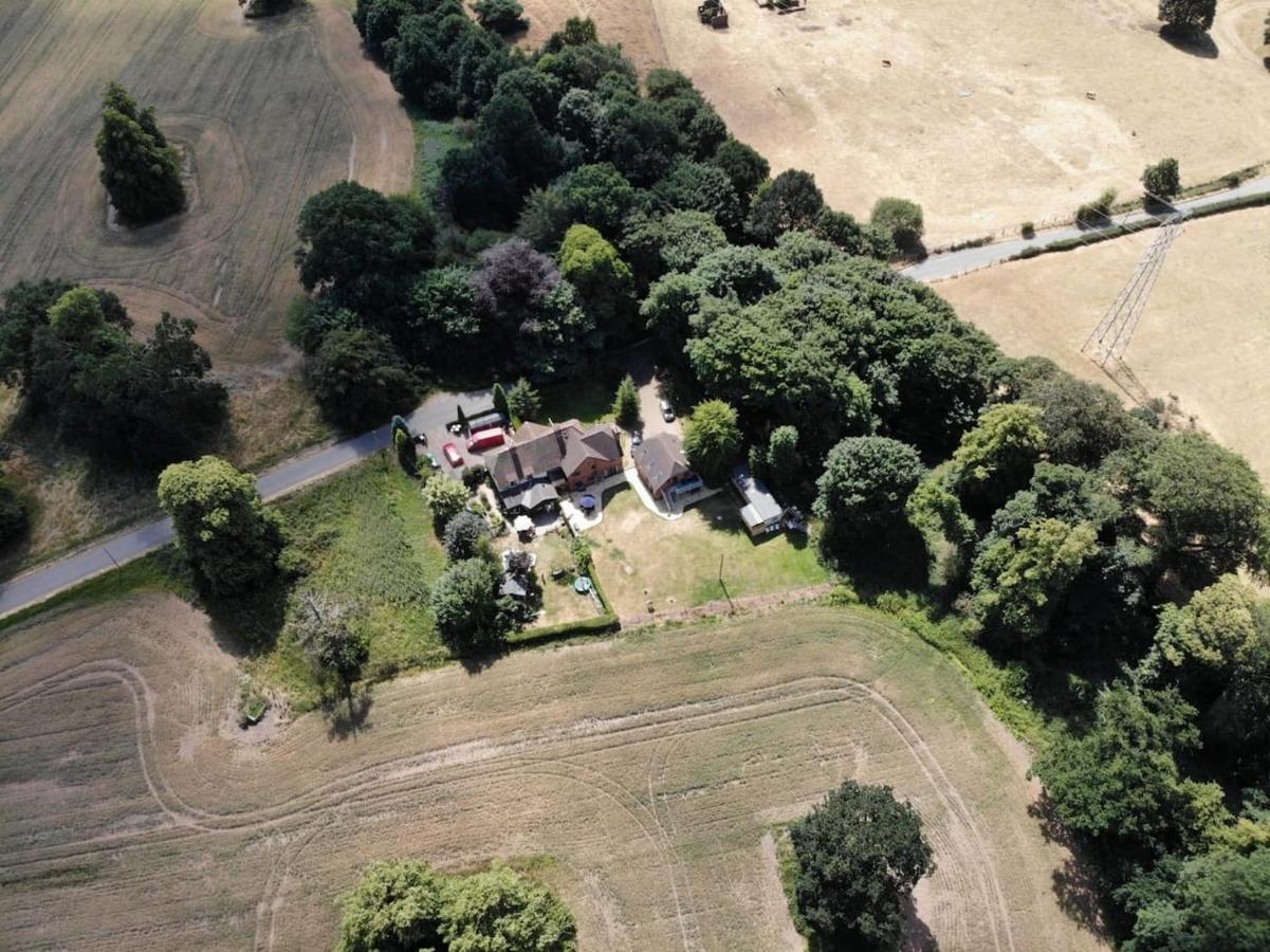 Woodland View - A Place To Escape Swynnerton Exterior foto